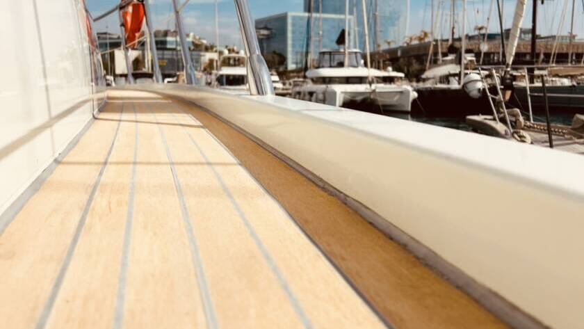 Tendencias en cubiertas de barcos 2025: diseño, tecnología y materiales